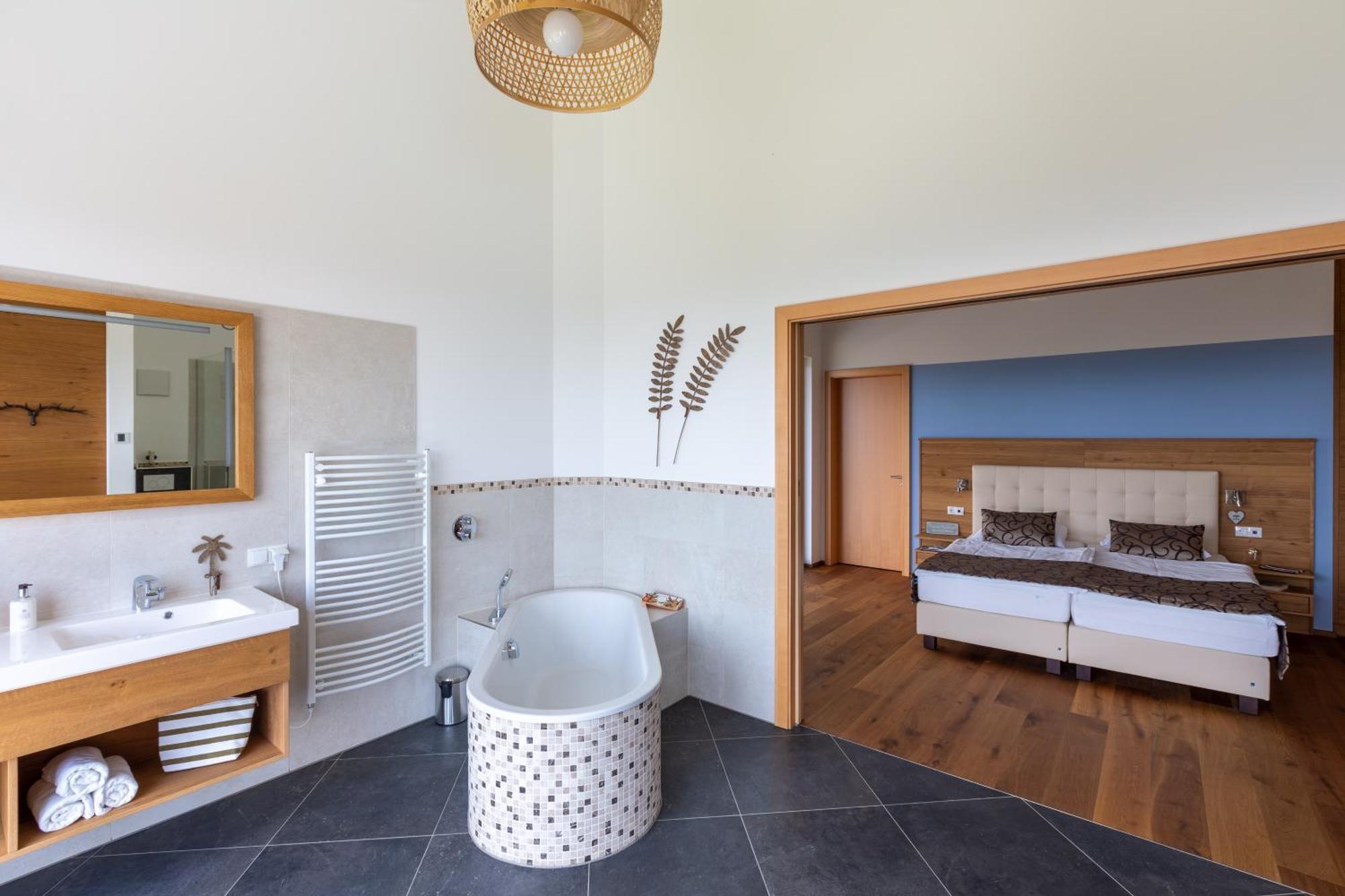 Greim15 --- Ganzes Ferienhaus Mit Fernsicht, Pool, Wellness Deutschlandsberg Ngoại thất bức ảnh